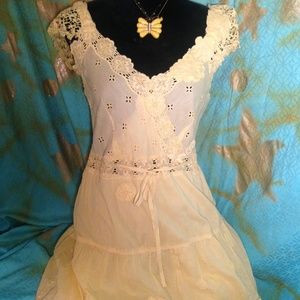 FREE PEOPLE  YELLOW EYELET DRESS SZ 10
